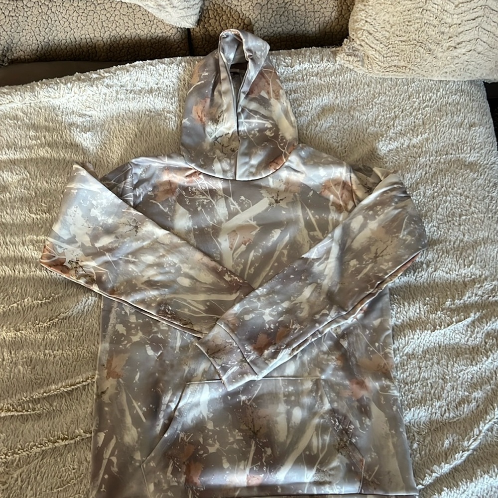 Camouflage sweatshirt